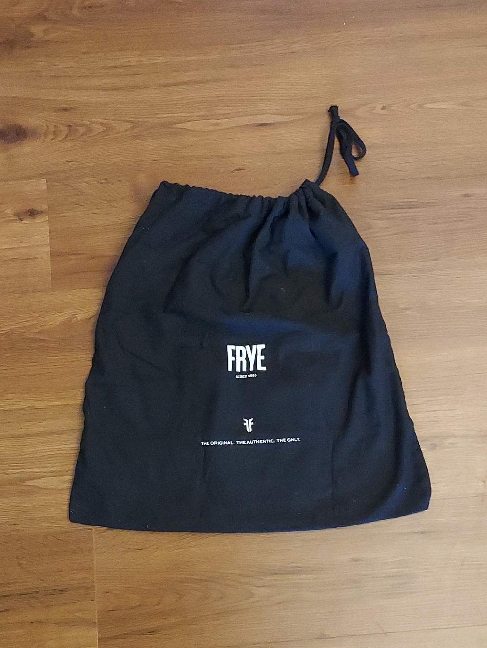 FRYE Black Drawstring Dust Bag